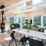 4 Star In Holiday home *