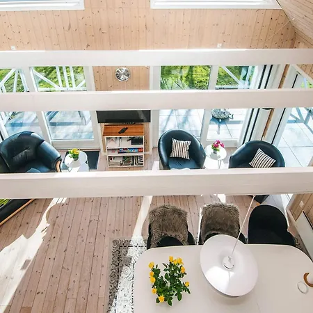 4 Star In Hébergement de vacances Give