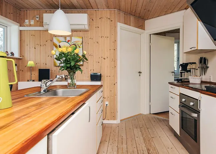 Holiday home 4 Star In Give