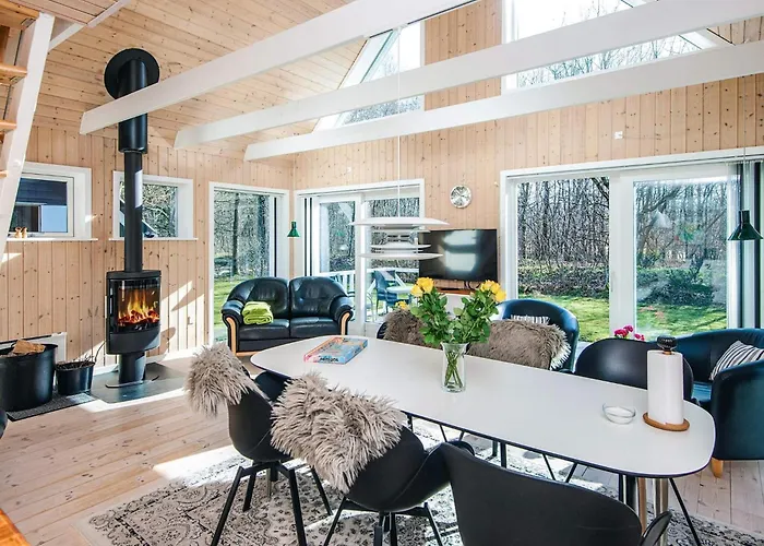 4 Star In Holiday home *