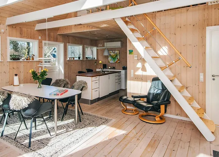 4 Star In Holiday home *